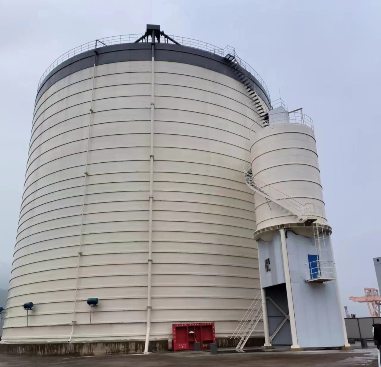 新宁10万吨水泥钢板库